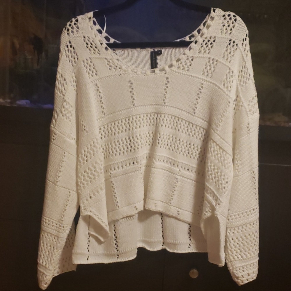 NWOT Moon & Madison Knitted Sweater